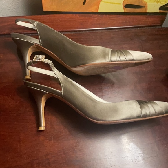 Stuart Weitzman satin sling back pumps - Picture 3 of 5